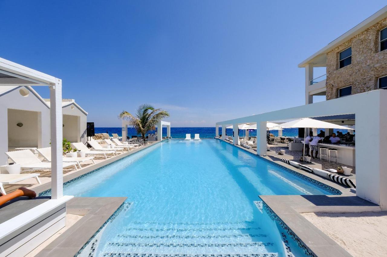 Saint Tropez Boutique Hotel 威廉斯塔德 外观 照片