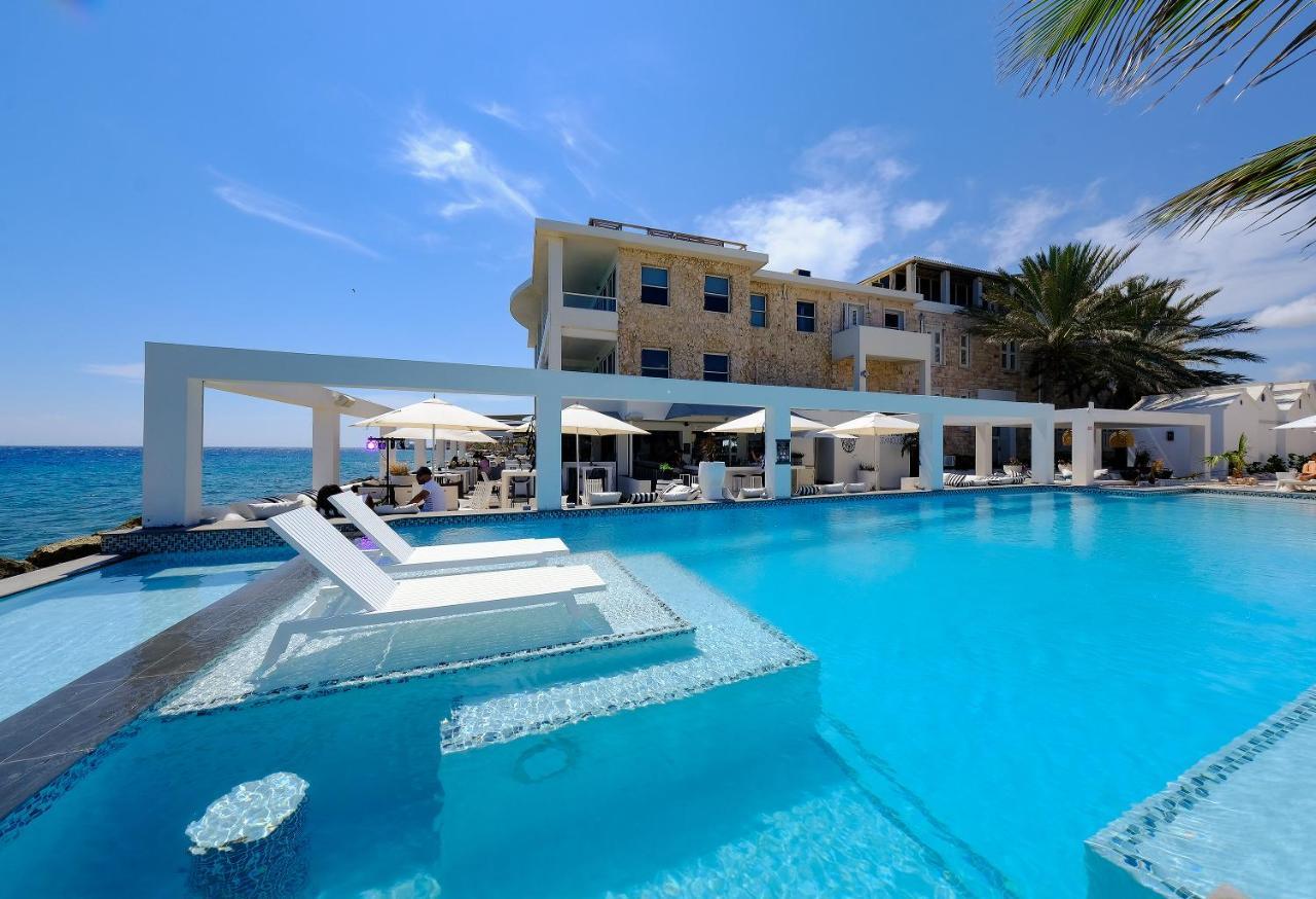 Saint Tropez Boutique Hotel 威廉斯塔德 外观 照片
