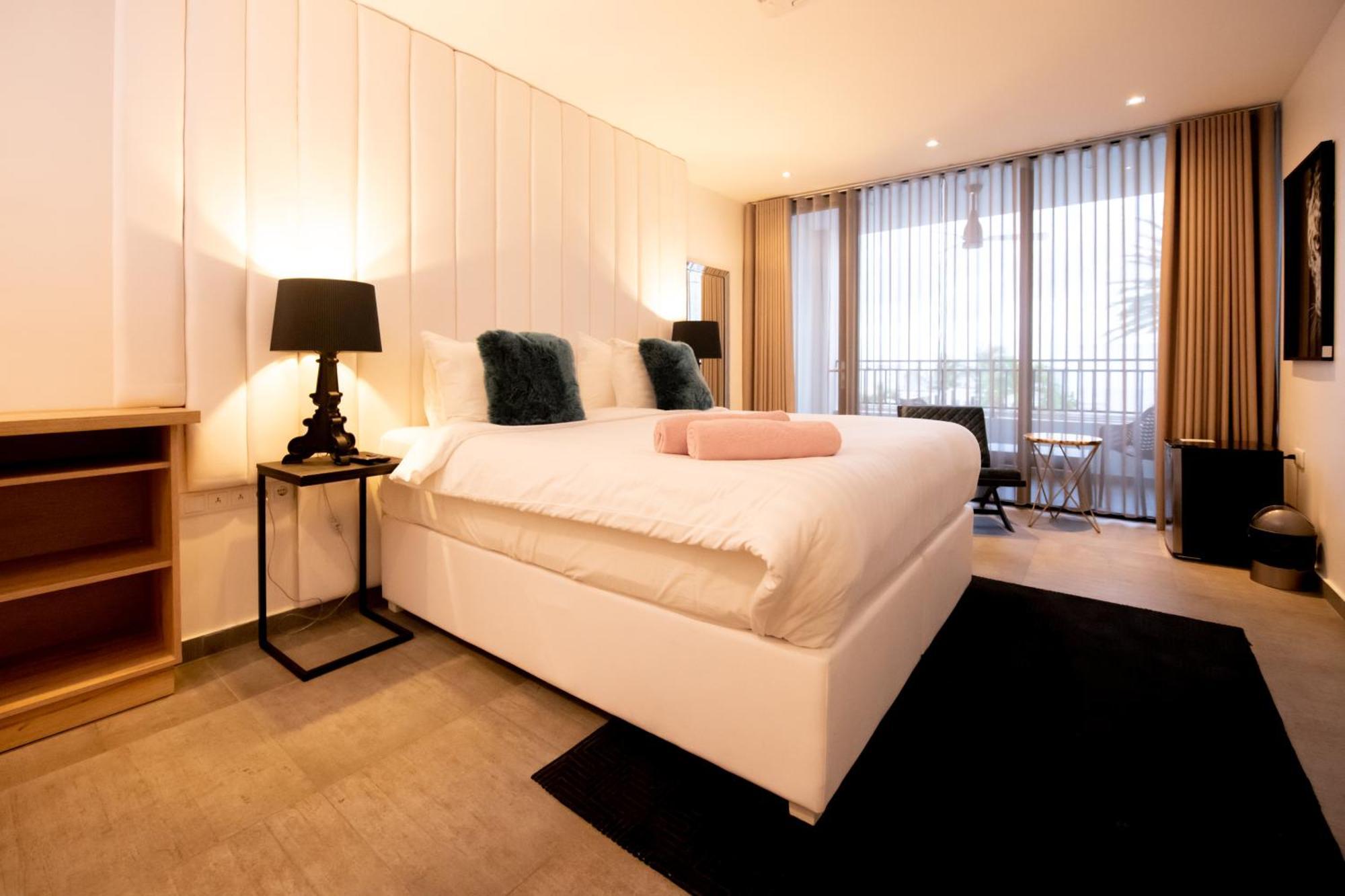 Saint Tropez Boutique Hotel 威廉斯塔德 客房 照片